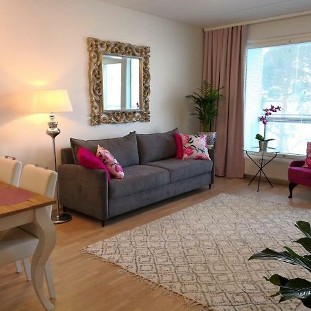 Charming Pine View Apartment Vanda Eksteriør bilde